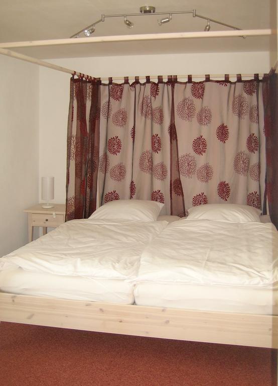 Gaestehaus Am Sonnenfeld Sommeri Номер фото